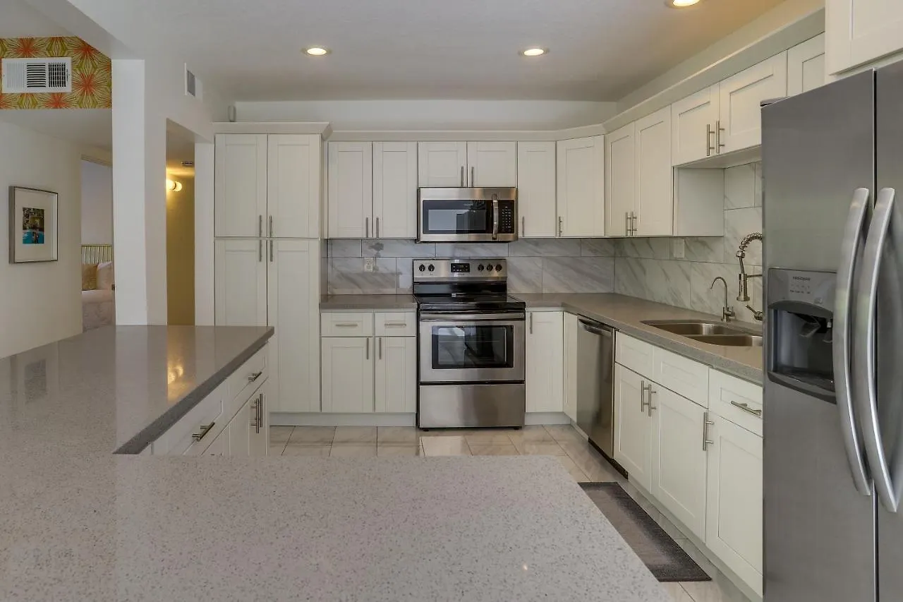 Sunny Palm Springs Townhome With Pool Access! الولايات المتحدة الأمريكية